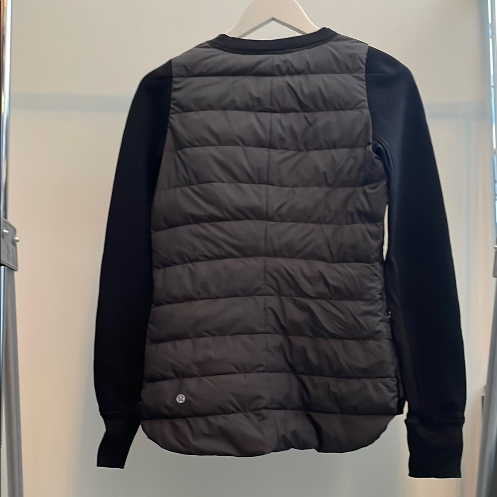 Lululemon Black Quilted Pullover - image 2